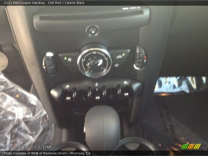 Chili Red / Carbon Black 2011 Mini Cooper Hardtop