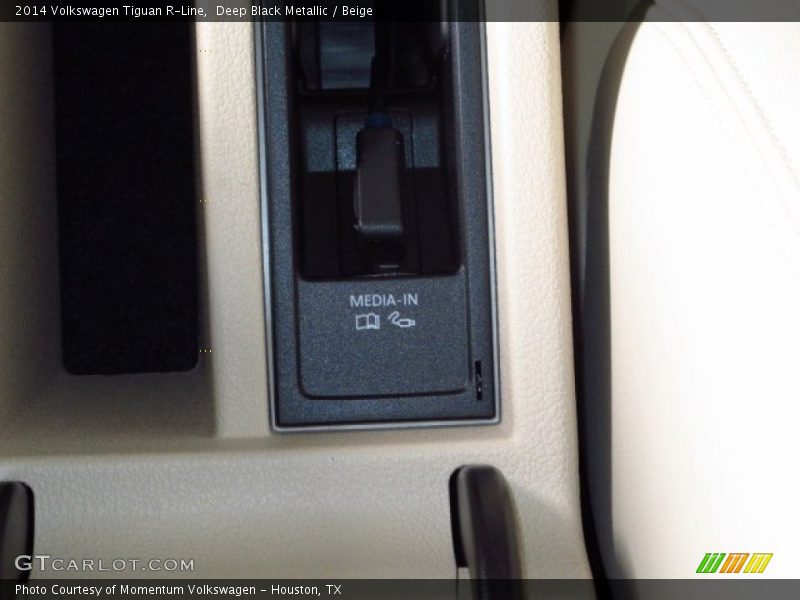 Deep Black Metallic / Beige 2014 Volkswagen Tiguan R-Line