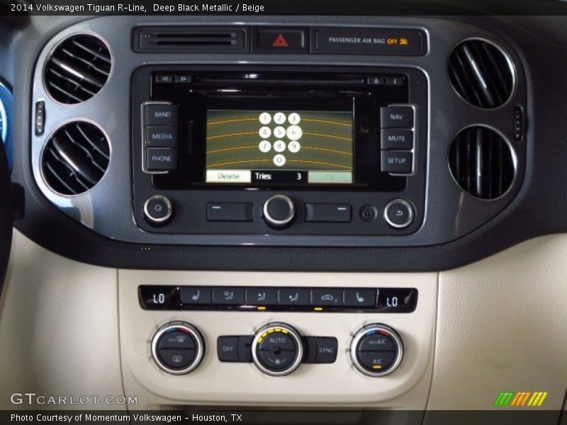 Deep Black Metallic / Beige 2014 Volkswagen Tiguan R-Line