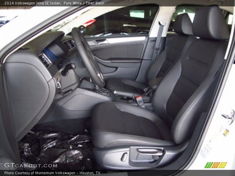Pure White / Titan Black 2014 Volkswagen Jetta SE Sedan