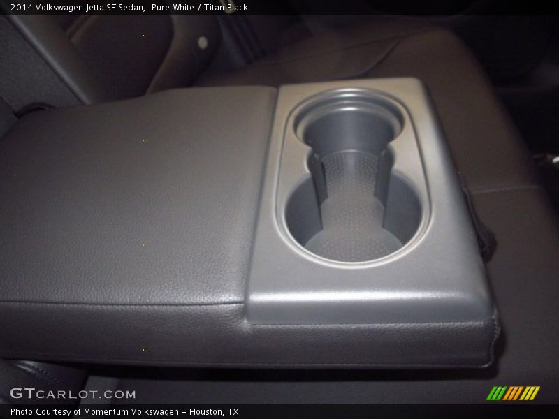 Pure White / Titan Black 2014 Volkswagen Jetta SE Sedan