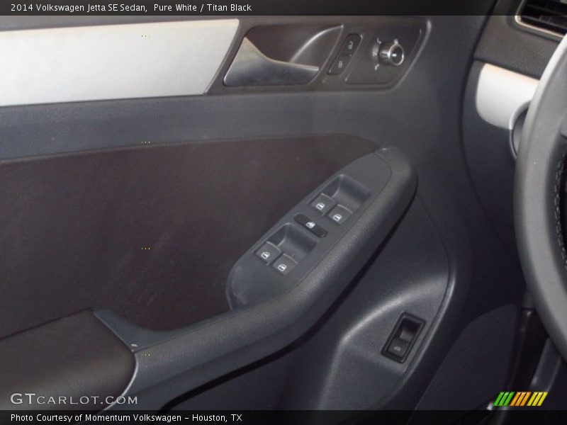 Pure White / Titan Black 2014 Volkswagen Jetta SE Sedan