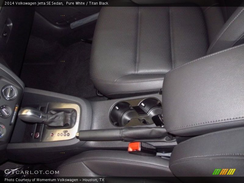Pure White / Titan Black 2014 Volkswagen Jetta SE Sedan