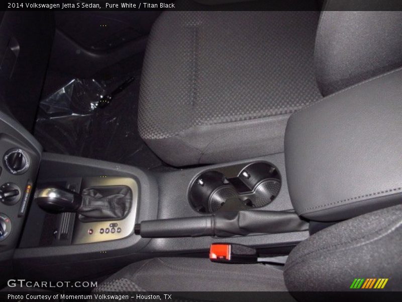 Pure White / Titan Black 2014 Volkswagen Jetta S Sedan