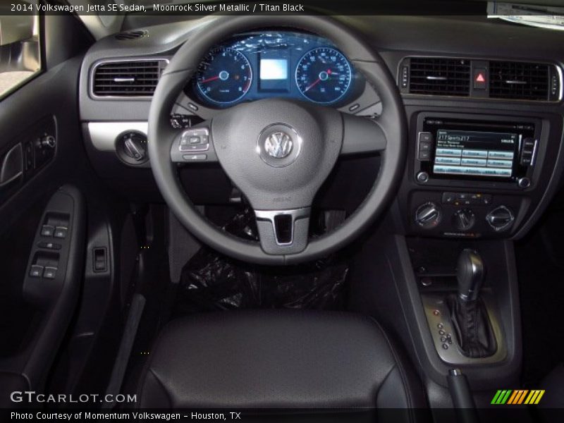 Moonrock Silver Metallic / Titan Black 2014 Volkswagen Jetta SE Sedan