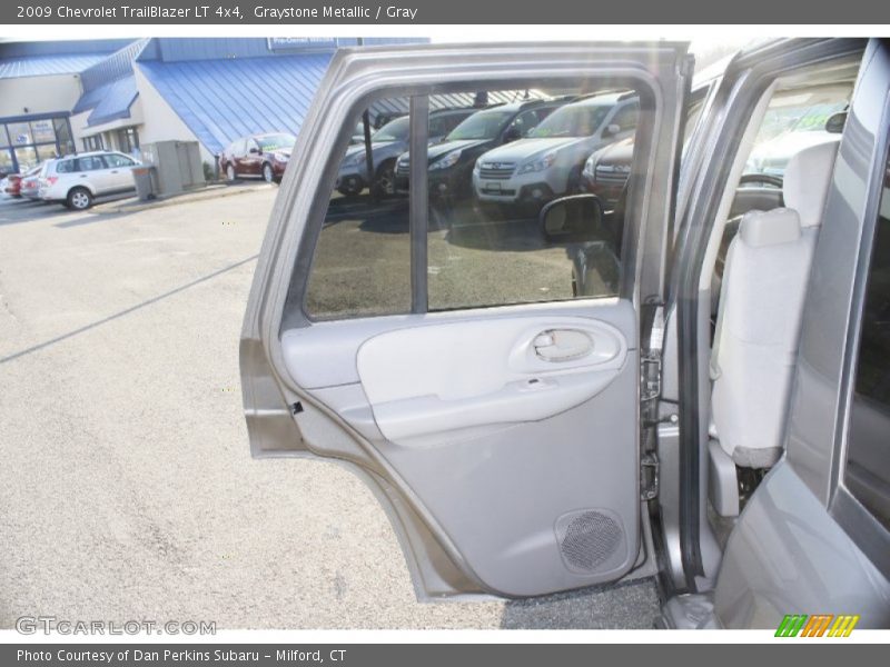 Graystone Metallic / Gray 2009 Chevrolet TrailBlazer LT 4x4
