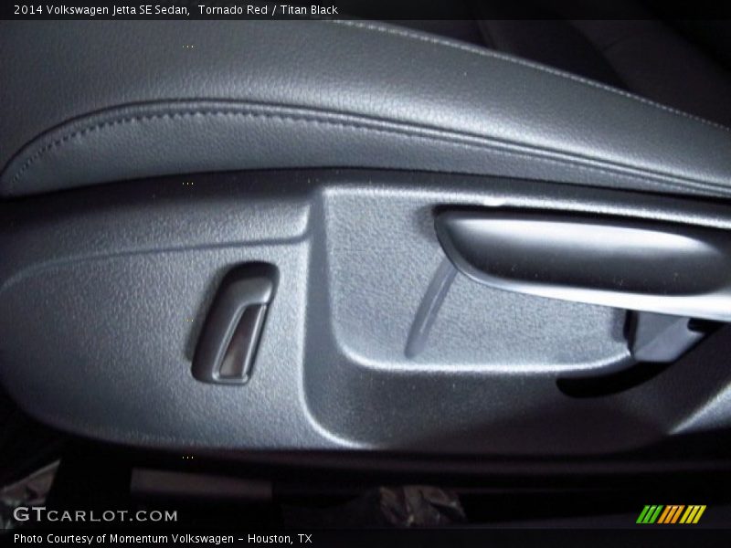 Tornado Red / Titan Black 2014 Volkswagen Jetta SE Sedan