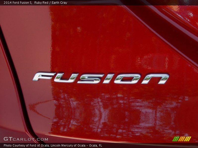  2014 Fusion S Logo