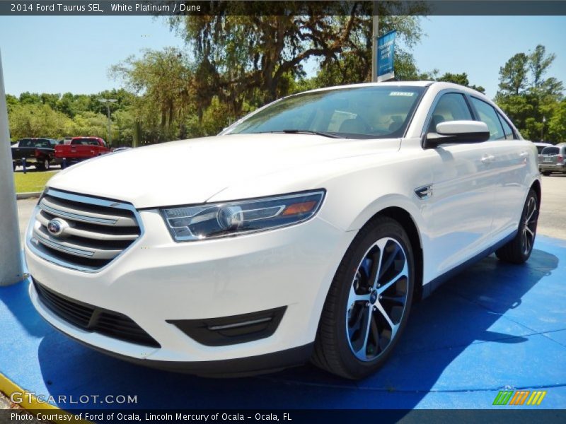White Platinum / Dune 2014 Ford Taurus SEL