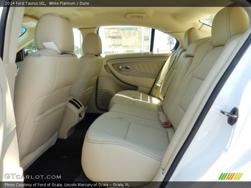 White Platinum / Dune 2014 Ford Taurus SEL