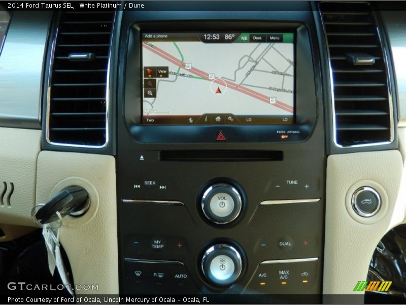 White Platinum / Dune 2014 Ford Taurus SEL