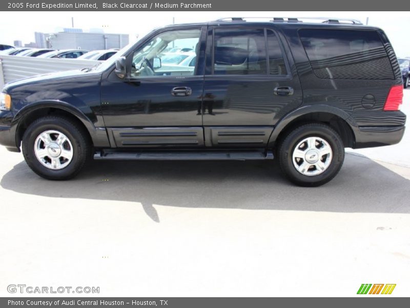 Black Clearcoat / Medium Parchment 2005 Ford Expedition Limited