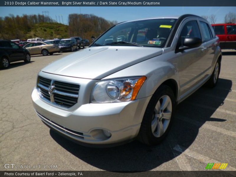 Bright Silver Metallic / Dark Slate Gray/Medium Graystone 2010 Dodge Caliber Mainstreet