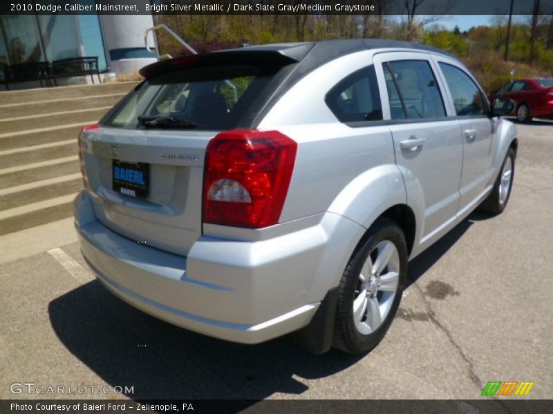 Bright Silver Metallic / Dark Slate Gray/Medium Graystone 2010 Dodge Caliber Mainstreet