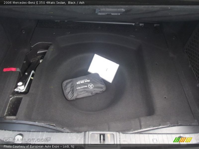 Black / Ash 2006 Mercedes-Benz E 350 4Matic Sedan