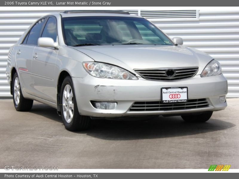 Lunar Mist Metallic / Stone Gray 2006 Toyota Camry XLE V6