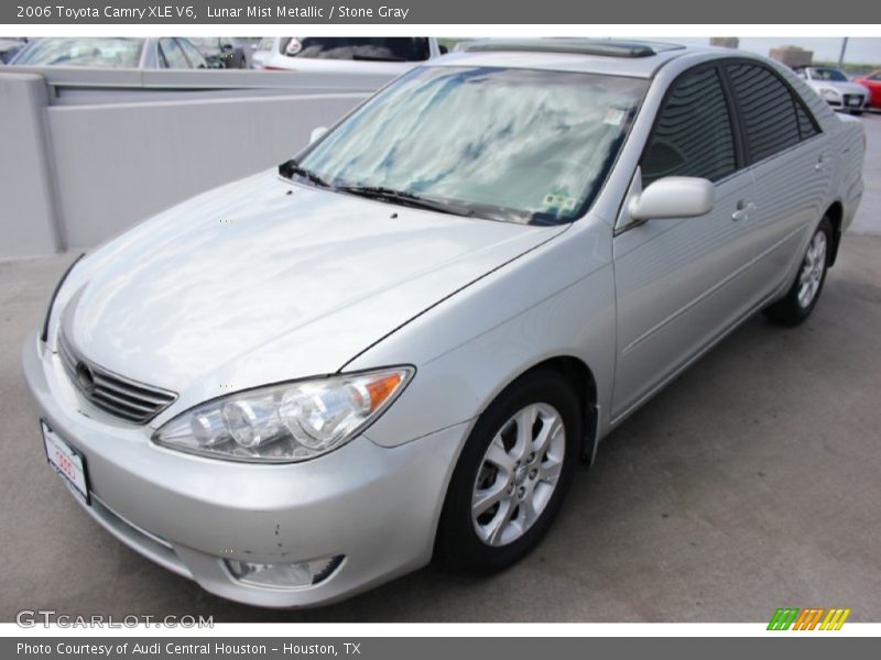 Lunar Mist Metallic / Stone Gray 2006 Toyota Camry XLE V6