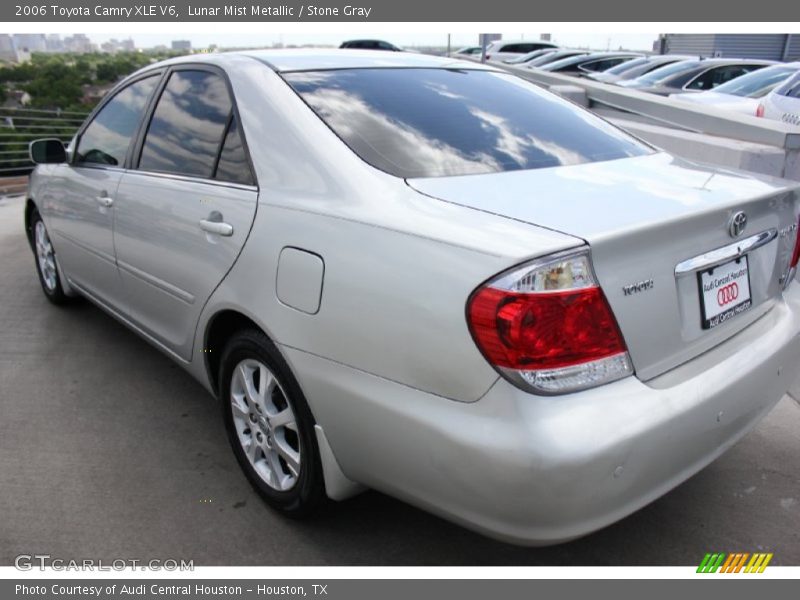 Lunar Mist Metallic / Stone Gray 2006 Toyota Camry XLE V6