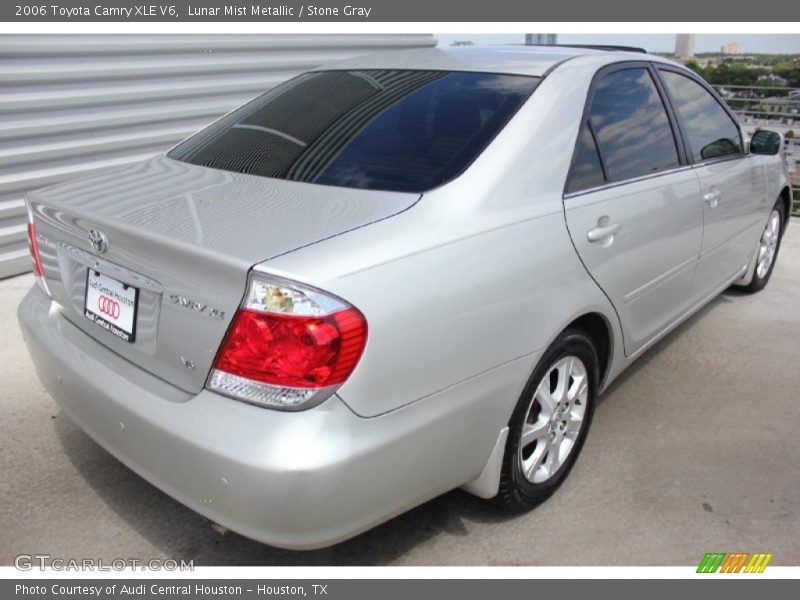 Lunar Mist Metallic / Stone Gray 2006 Toyota Camry XLE V6