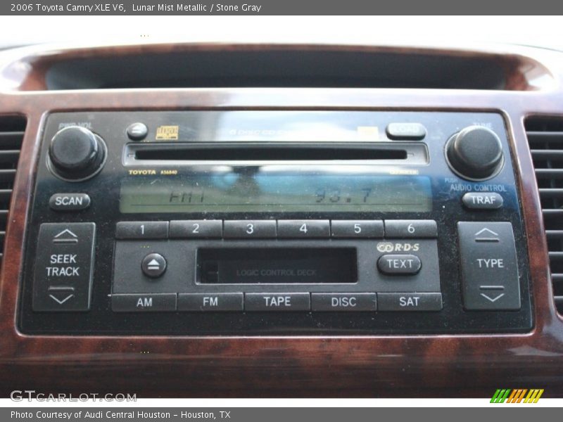 Lunar Mist Metallic / Stone Gray 2006 Toyota Camry XLE V6