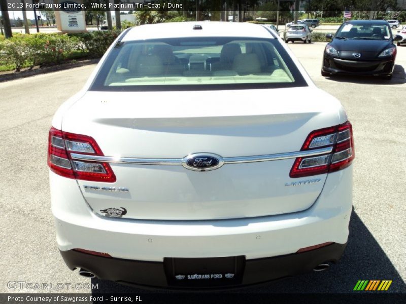 White Platinum Tri-Coat / Dune 2013 Ford Taurus Limited