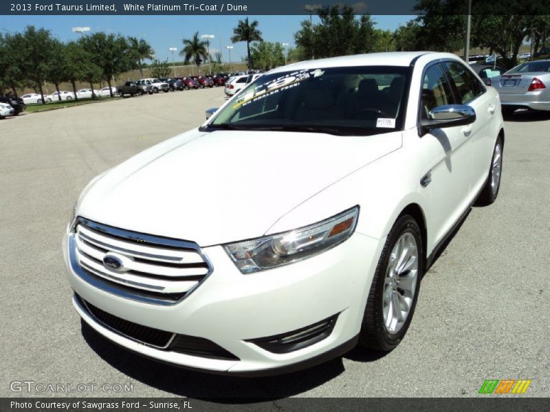 White Platinum Tri-Coat / Dune 2013 Ford Taurus Limited