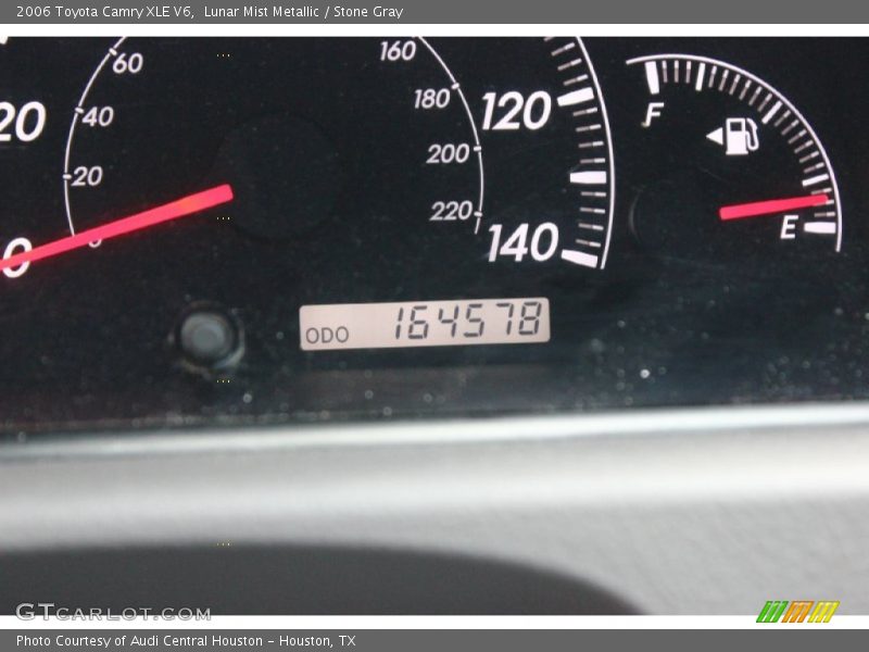 Lunar Mist Metallic / Stone Gray 2006 Toyota Camry XLE V6