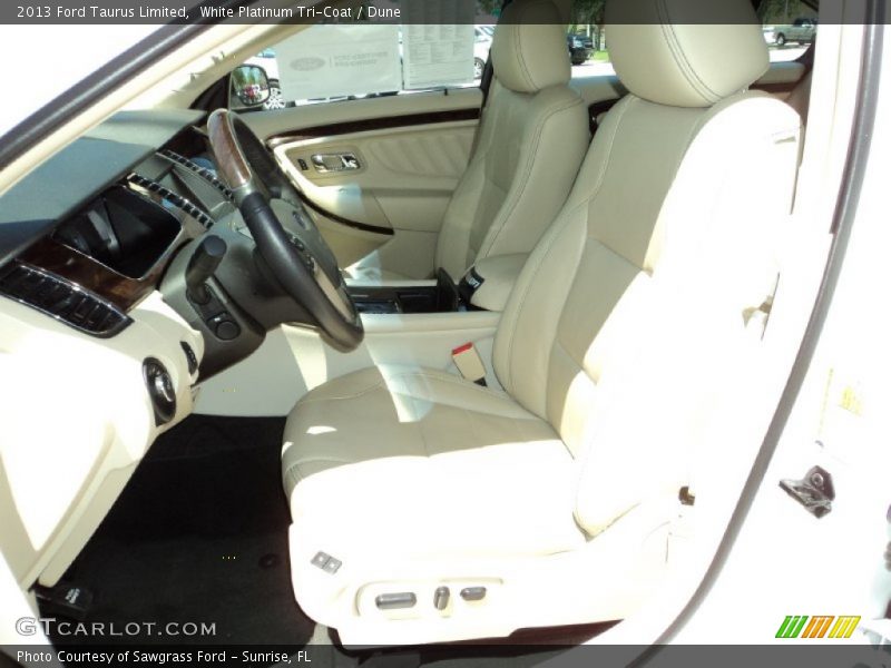 White Platinum Tri-Coat / Dune 2013 Ford Taurus Limited
