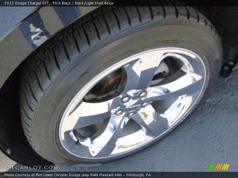 Pitch Black / Black/Light Frost Beige 2012 Dodge Charger SXT