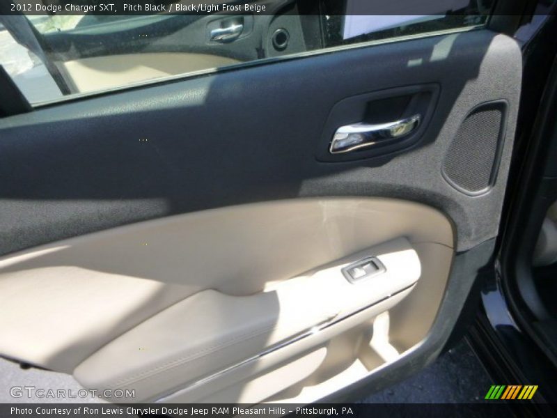 Pitch Black / Black/Light Frost Beige 2012 Dodge Charger SXT