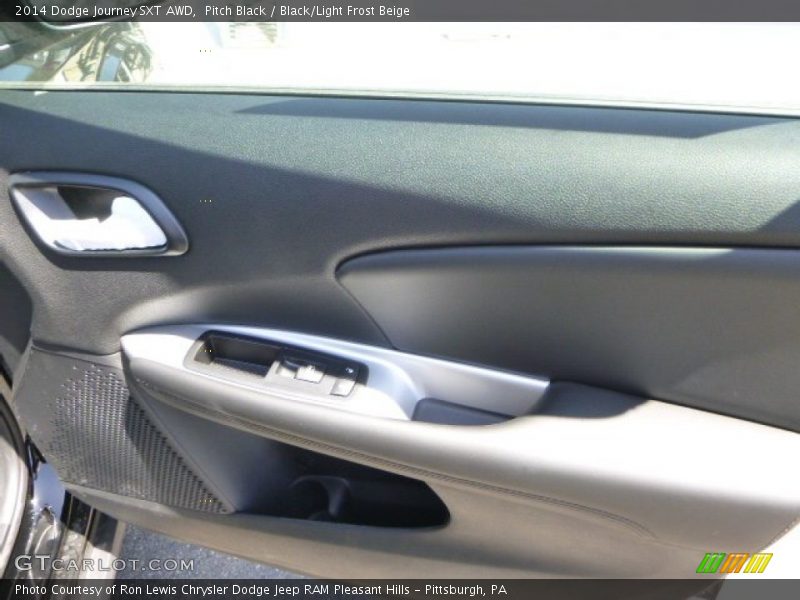 Pitch Black / Black/Light Frost Beige 2014 Dodge Journey SXT AWD