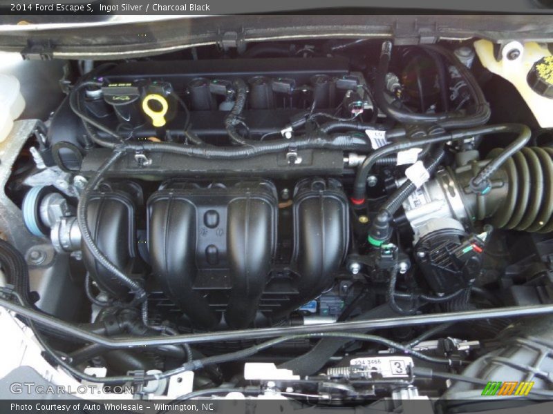 Ingot Silver / Charcoal Black 2014 Ford Escape S