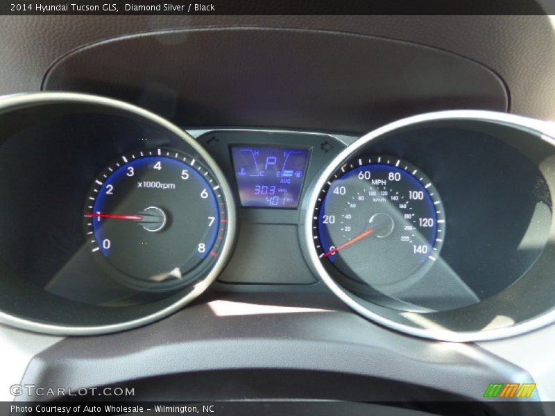 Diamond Silver / Black 2014 Hyundai Tucson GLS