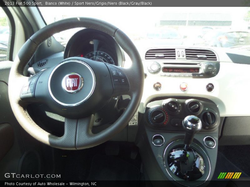 Bianco (White) / Sport Nero/Grigio/Nero (Black/Gray/Black) 2013 Fiat 500 Sport