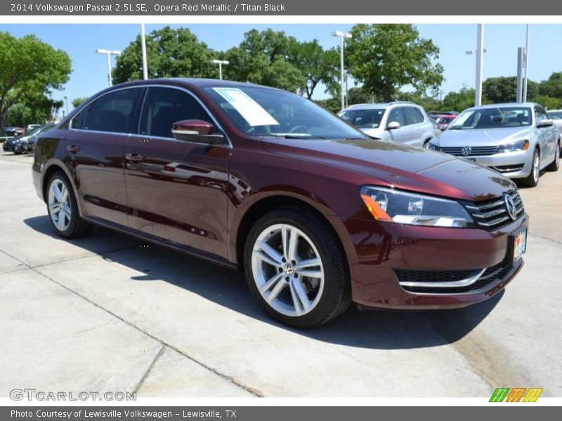 Opera Red Metallic / Titan Black 2014 Volkswagen Passat 2.5L SE