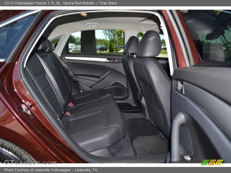 Opera Red Metallic / Titan Black 2014 Volkswagen Passat 2.5L SE