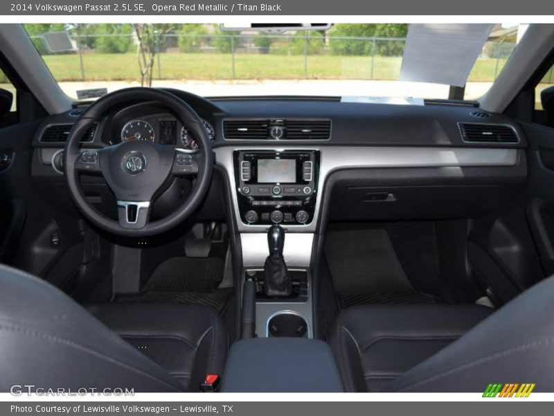 Opera Red Metallic / Titan Black 2014 Volkswagen Passat 2.5L SE