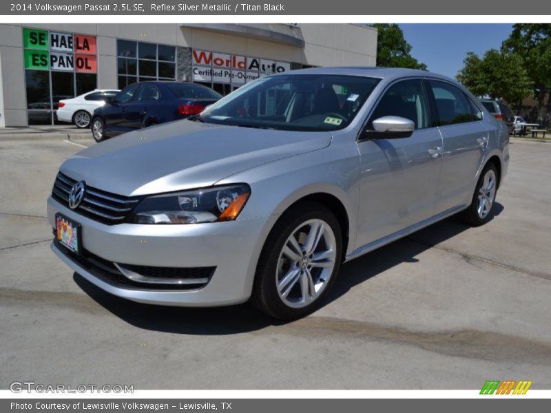 Reflex Silver Metallic / Titan Black 2014 Volkswagen Passat 2.5L SE