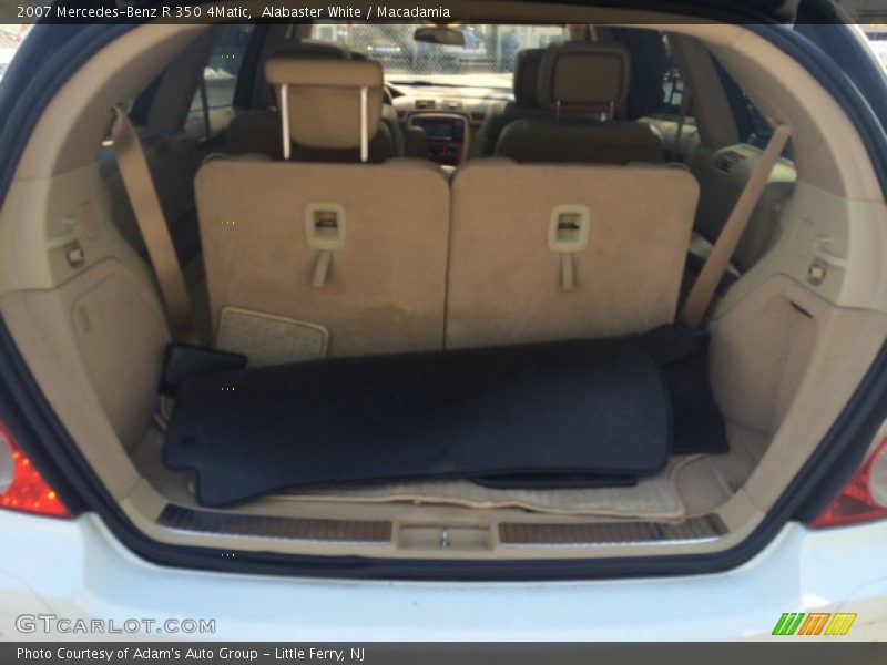 Alabaster White / Macadamia 2007 Mercedes-Benz R 350 4Matic