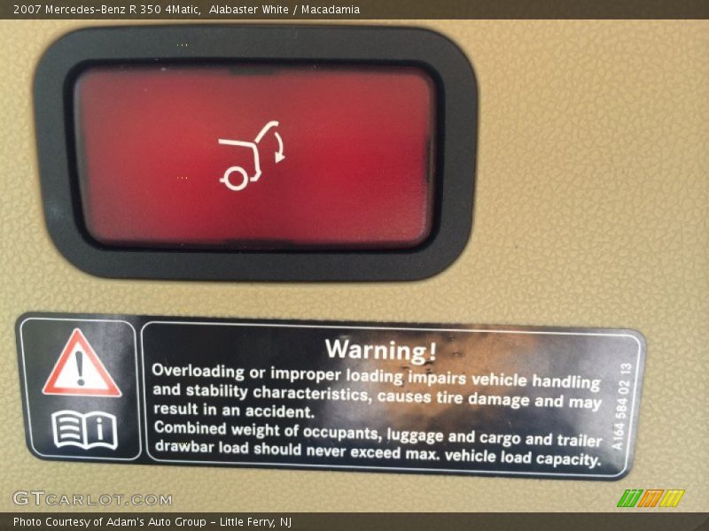 Alabaster White / Macadamia 2007 Mercedes-Benz R 350 4Matic