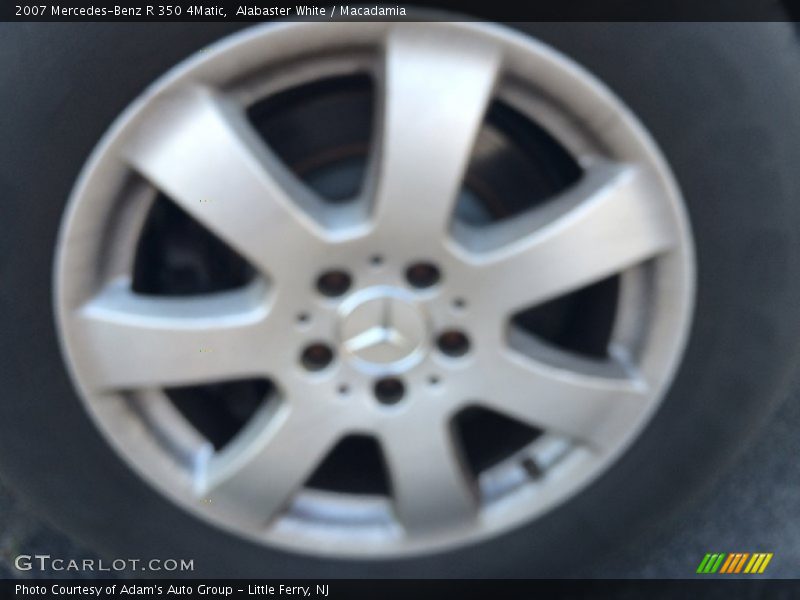 Alabaster White / Macadamia 2007 Mercedes-Benz R 350 4Matic