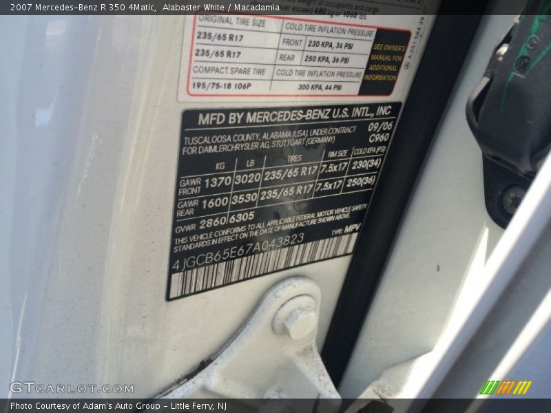 Alabaster White / Macadamia 2007 Mercedes-Benz R 350 4Matic