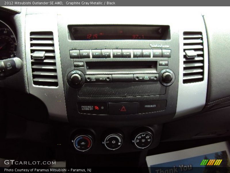 Graphite Gray Metallic / Black 2012 Mitsubishi Outlander SE AWD