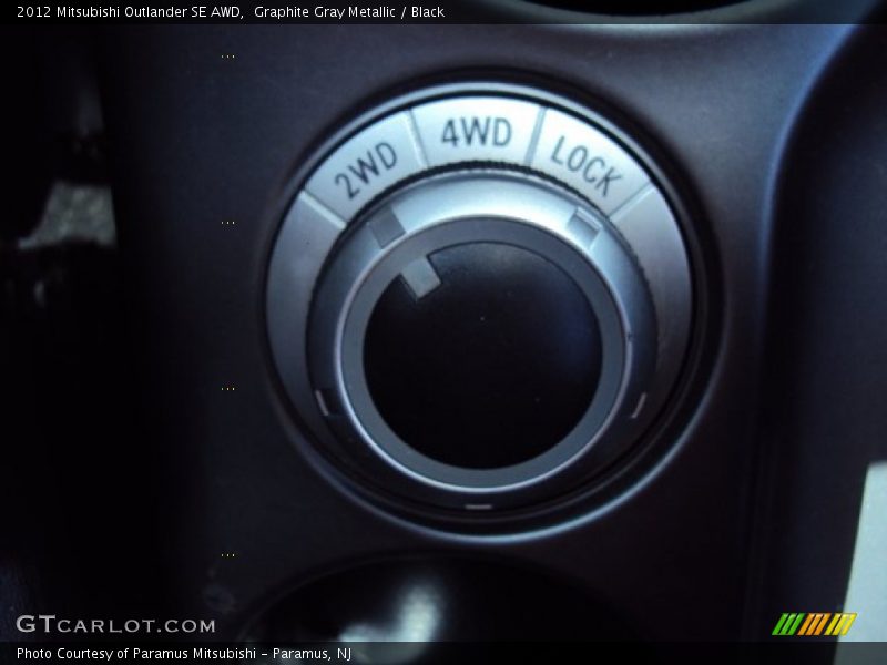 Graphite Gray Metallic / Black 2012 Mitsubishi Outlander SE AWD