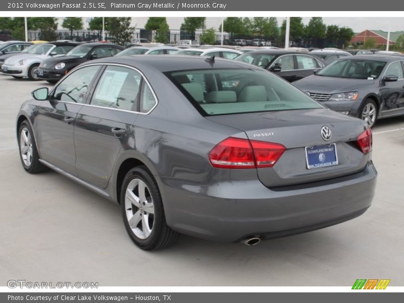 Platinum Gray Metallic / Moonrock Gray 2012 Volkswagen Passat 2.5L SE