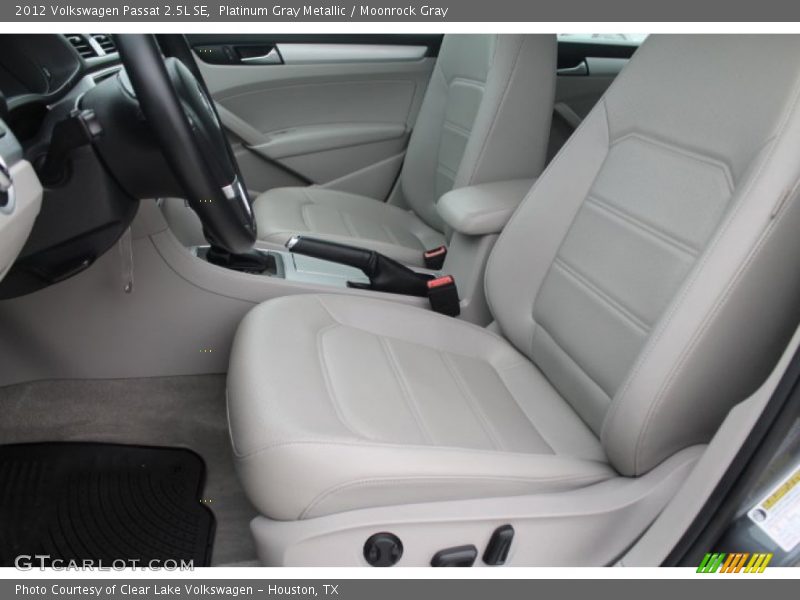 Platinum Gray Metallic / Moonrock Gray 2012 Volkswagen Passat 2.5L SE