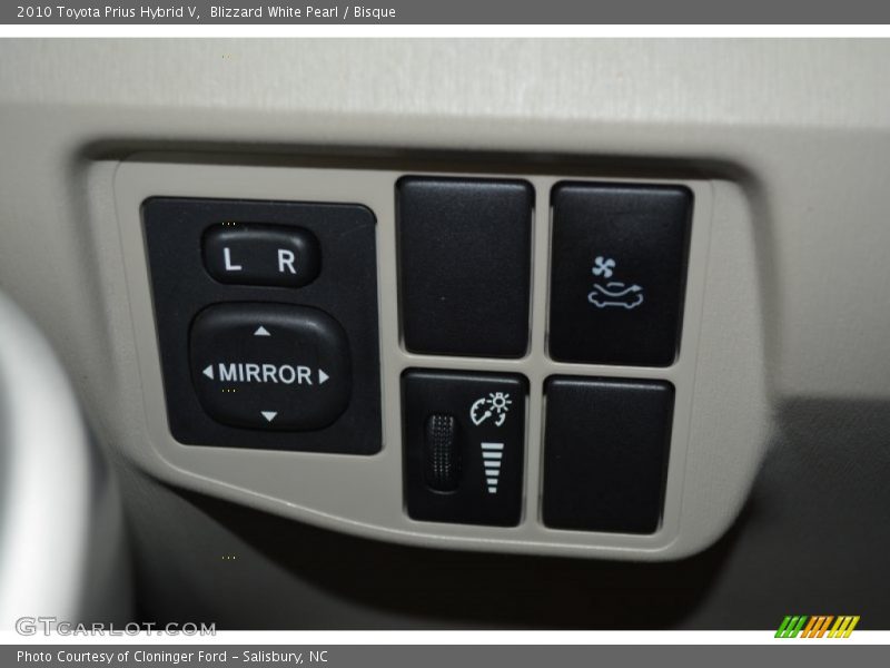 Blizzard White Pearl / Bisque 2010 Toyota Prius Hybrid V