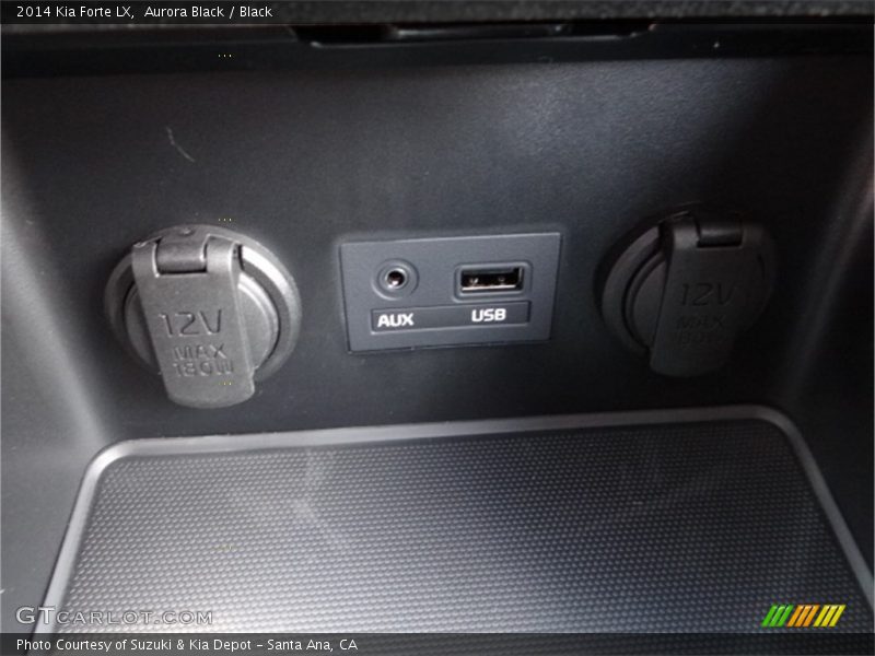 Aurora Black / Black 2014 Kia Forte LX