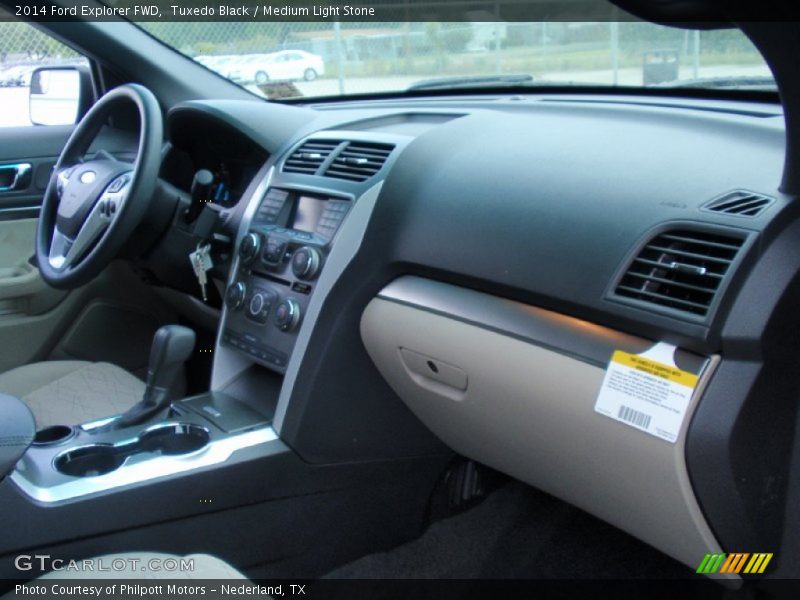Tuxedo Black / Medium Light Stone 2014 Ford Explorer FWD