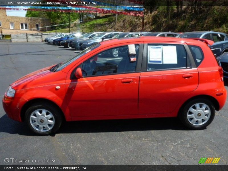 Victory Red / Gray 2005 Chevrolet Aveo LT Hatchback